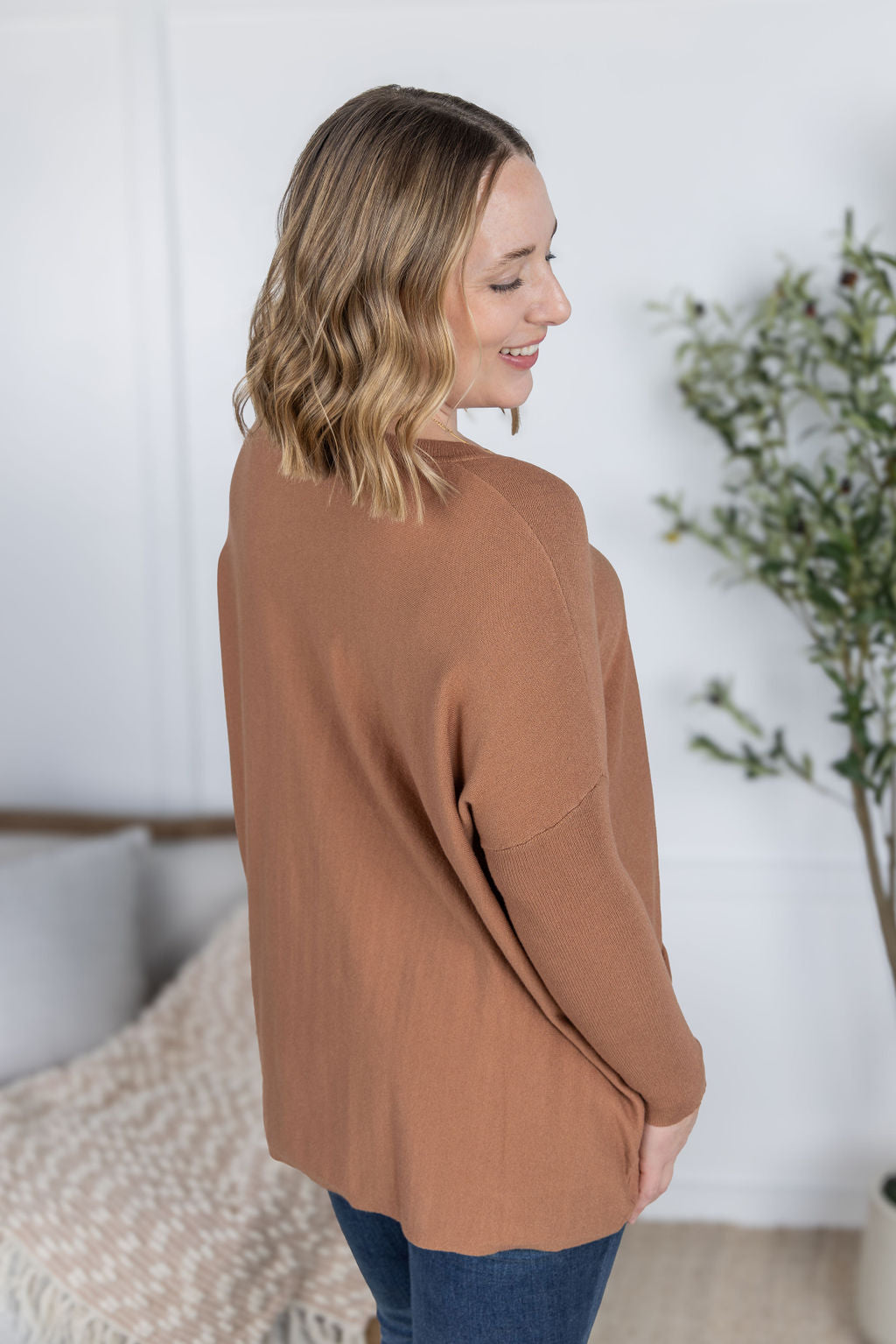 Naomi Pocket Sweater - Latte